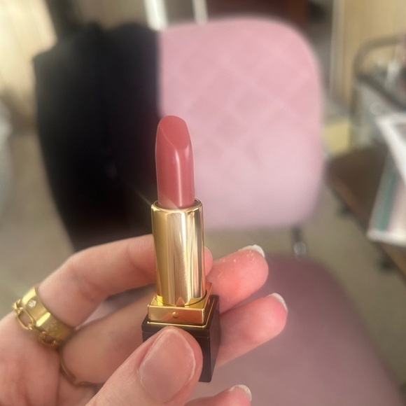 Yves Saint Laurent Rouge Pur Couture Lipstick - Shade N5 Tribute Nude - Picture 5 of 5